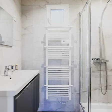 Beautiful - 2p - Parc De Belleville Apartment *